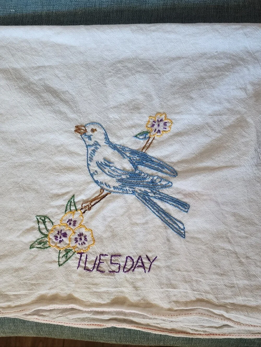 8 Vintage Embroidered Birds & Day Of The Week White Tea Towels